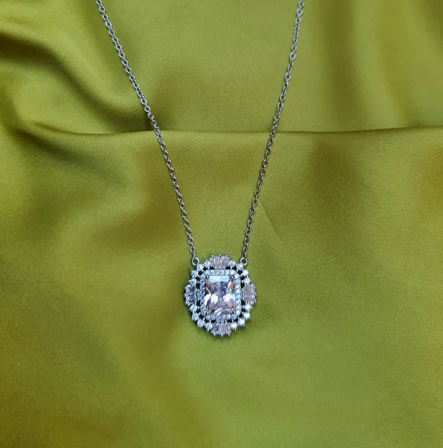 Luxury Solitaire 925 Italian Silver Necklace
