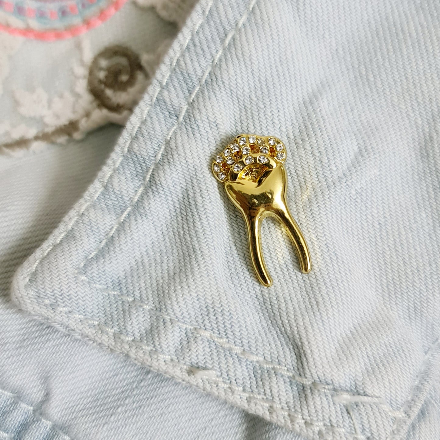 Stainless Steel Golden Tooth Pin