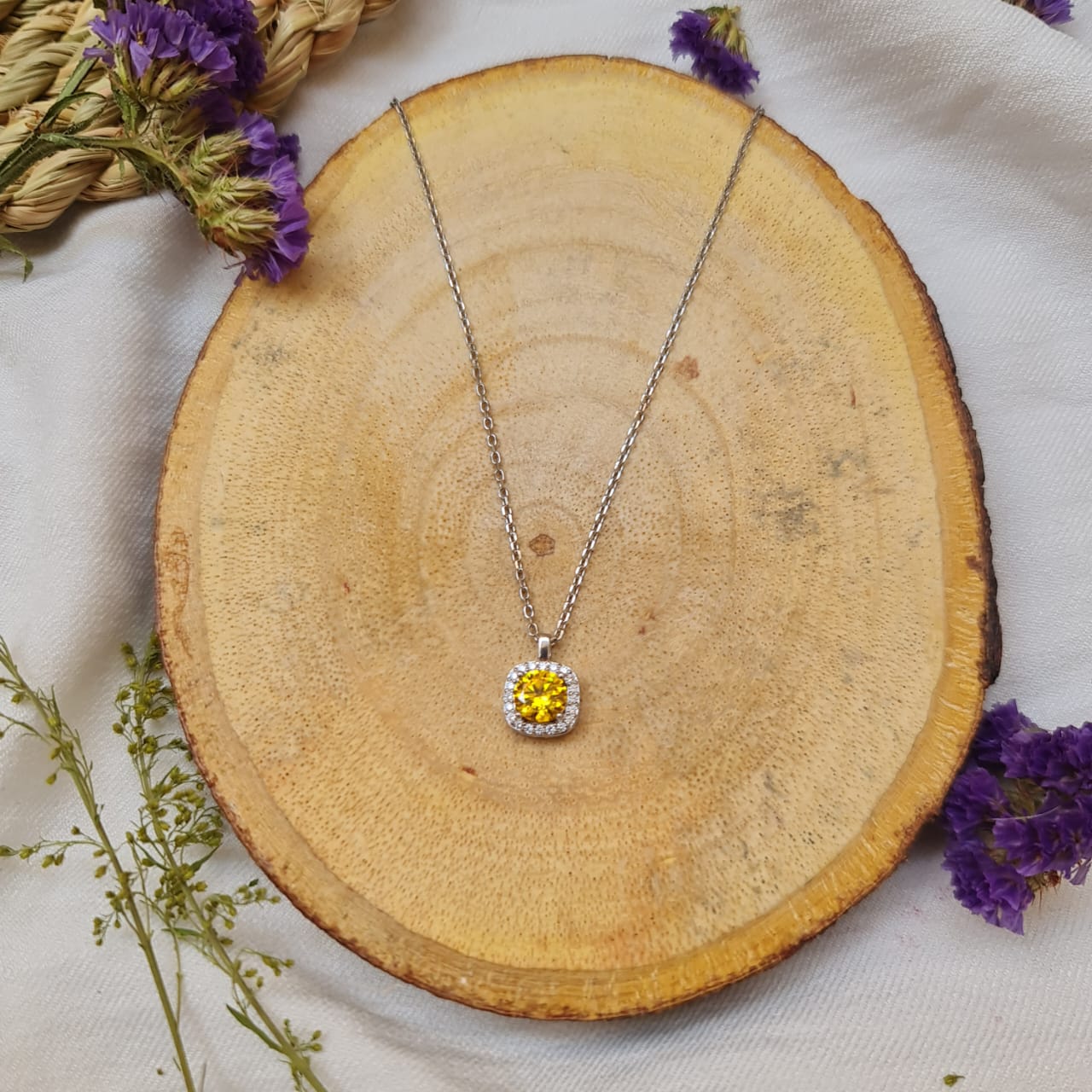 Yellow stone store necklace