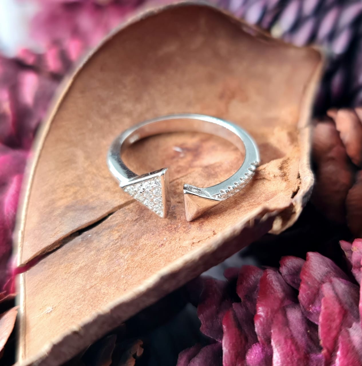 925 Sterling silver Arrow ring